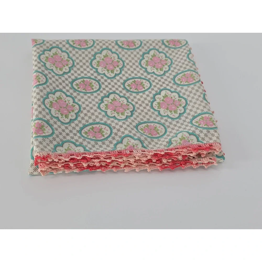 VTG Tablecloth Table Topper Square Card Table Green Pink Crochet Cottage 33